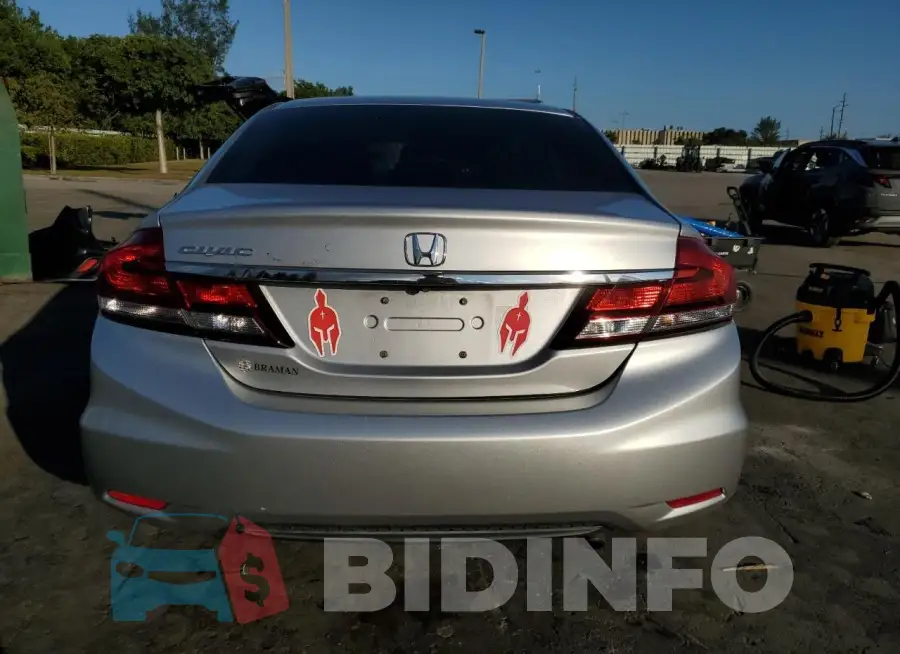 19XFB2F51FE027775 Photo# 6