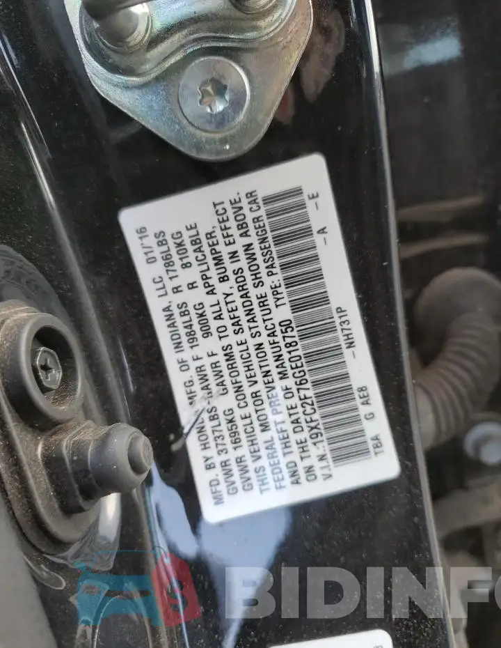 19XFC2F76GE018750 Photo# 12