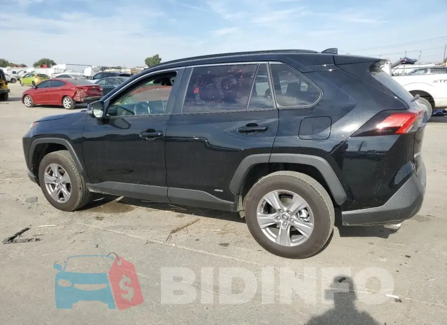 JTMRWRFV2RD249998 Photo# 2