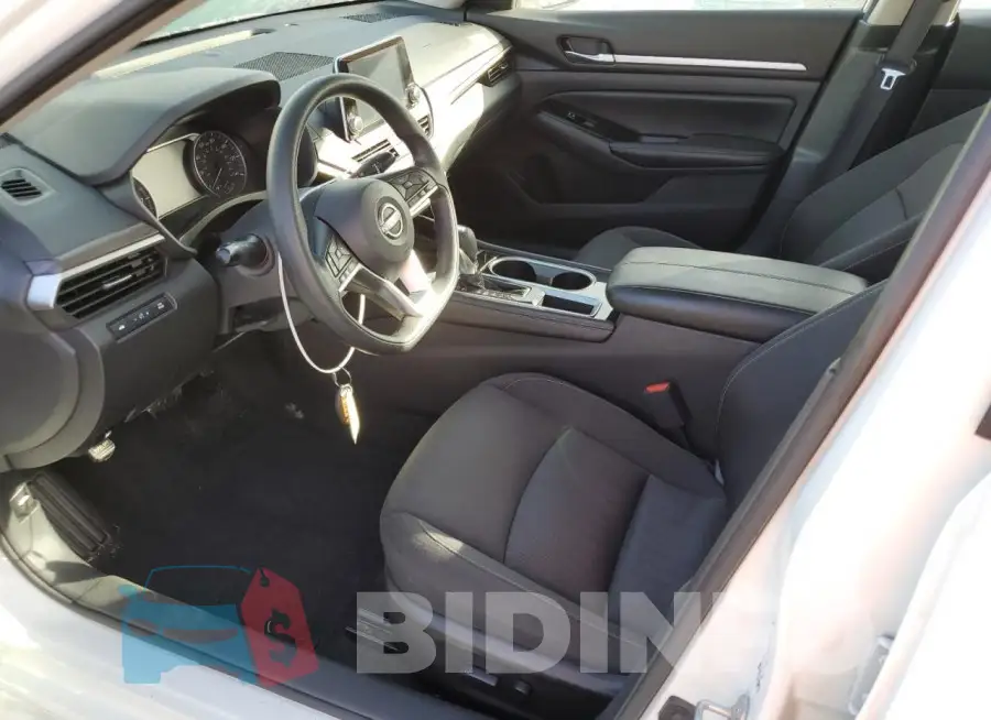 1N4BL4DV6PN341435 Photo# 7