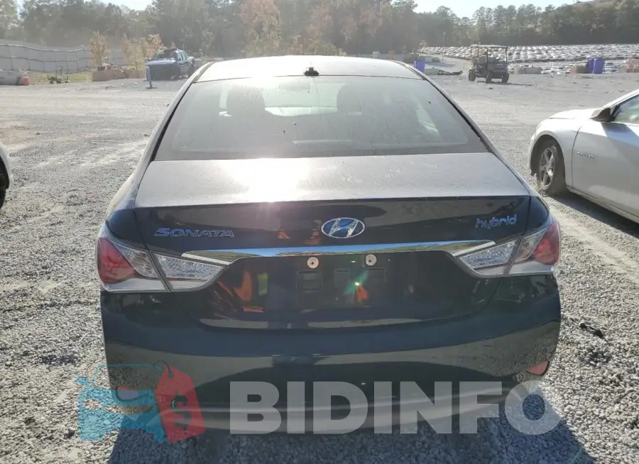 KMHEC4A48FA125154 Photo# 6