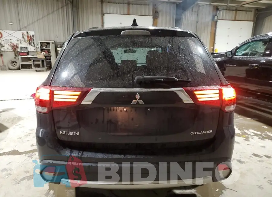 JA4AZ3A36JZ058125 Photo# 6