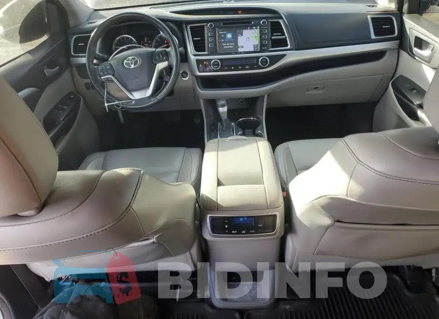 5TDJKRFH0GS305179 Photo# 8