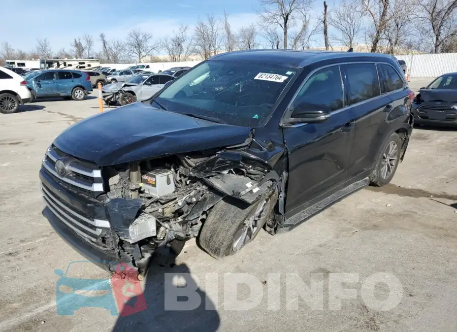 5TDJZRFH7KS572405 Photo# 1