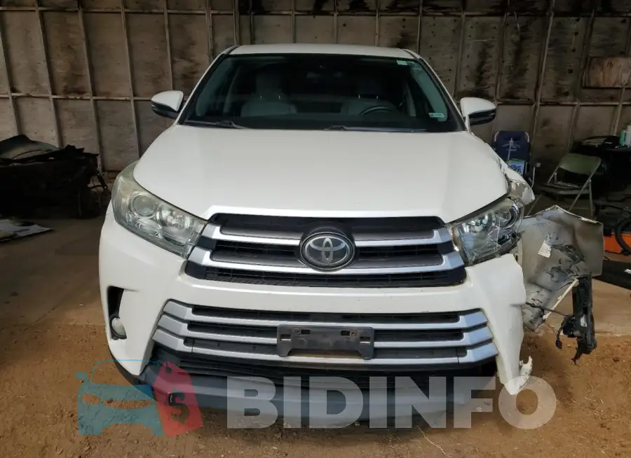 5TDZZRFH4HS228607 Photo# 5