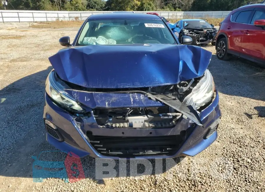 1N4BL4CV6KC157327 Photo# 5