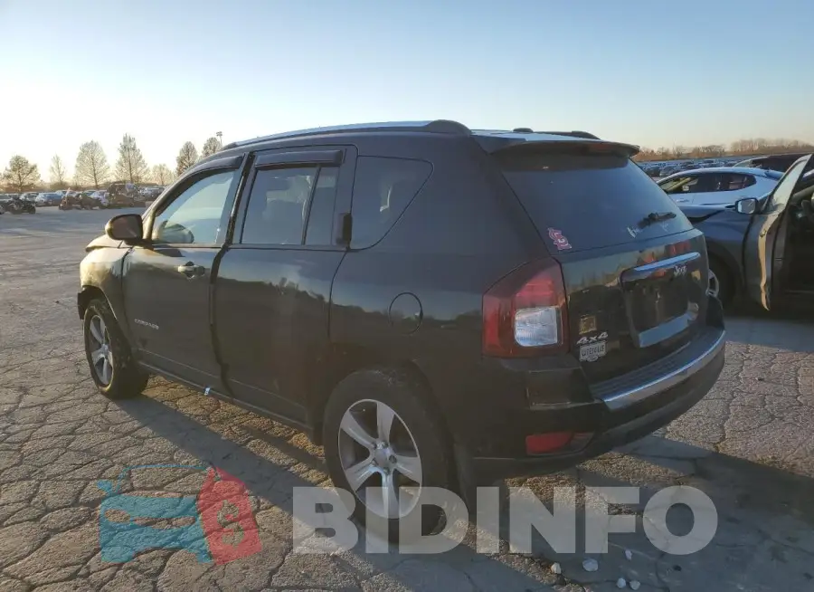 1C4NJDEB8GD697392 Photo# 2