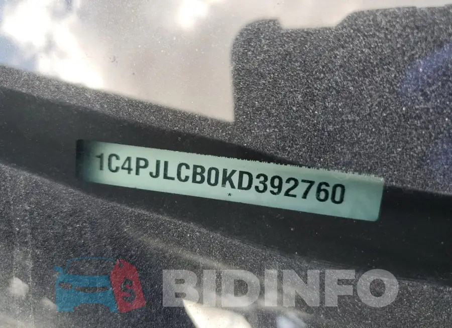 1C4PJLCB0KD392760 Photo# 13