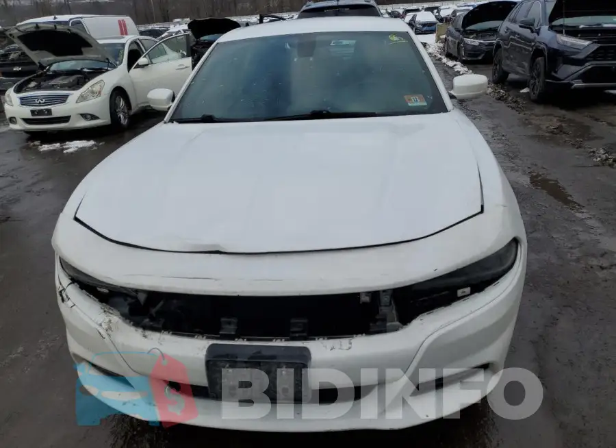 2C3CDXFG2FH858917 Photo# 5