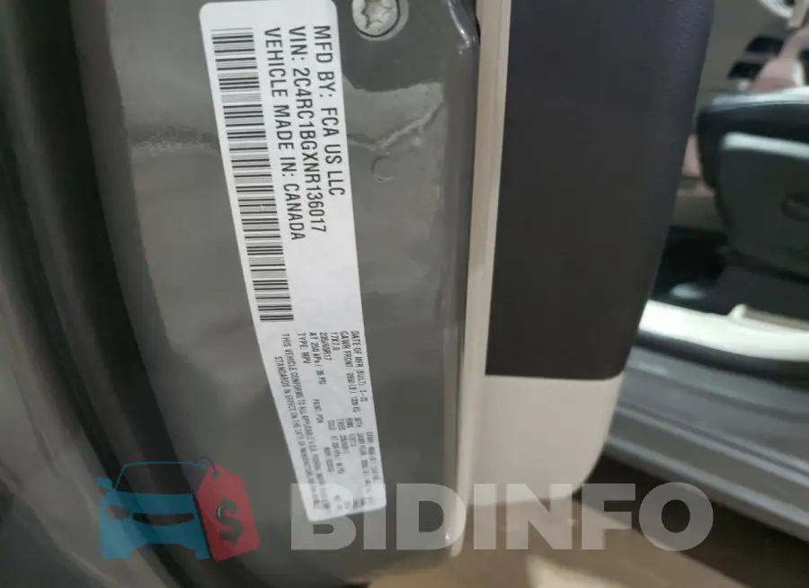 2C4RC1BGXNR136017 Photo# 14