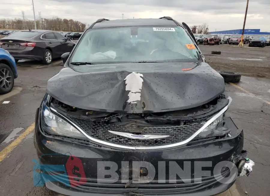 2C4RC1DG1LR283238 Photo# 5