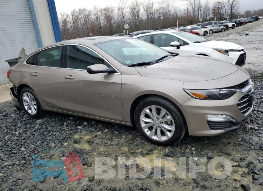 1G1ZD5ST3RF229565 Photo# 4