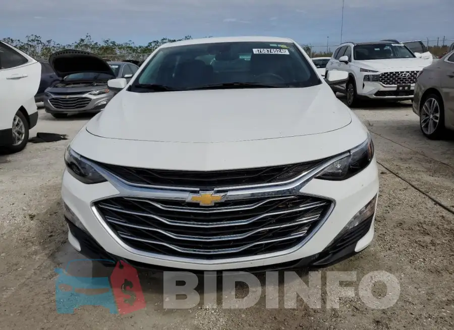 1G1ZD5ST4RF140670 Photo# 5