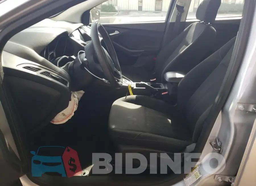 1FADP3H23HL262017 Photo# 7