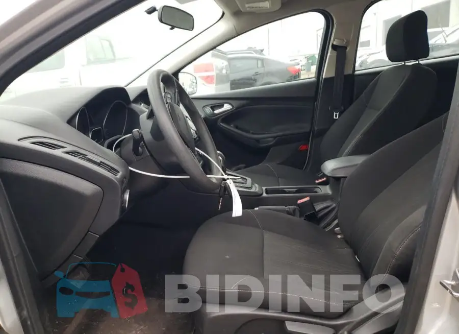 1FADP3K22GL310873 Photo# 7