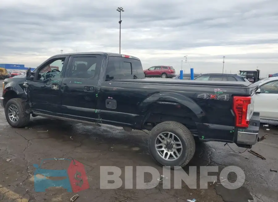 1FT7W2B68HEB81695 Photo# 2