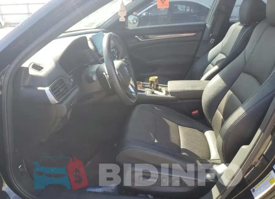 1HGCV1F38KA025670 Photo# 7