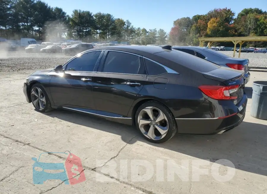 1HGCV1F99JA163933 Photo# 2