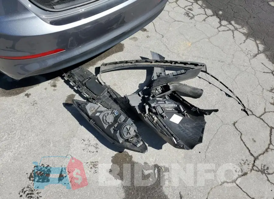 5NPD84LF9JH257633 Photo# 12