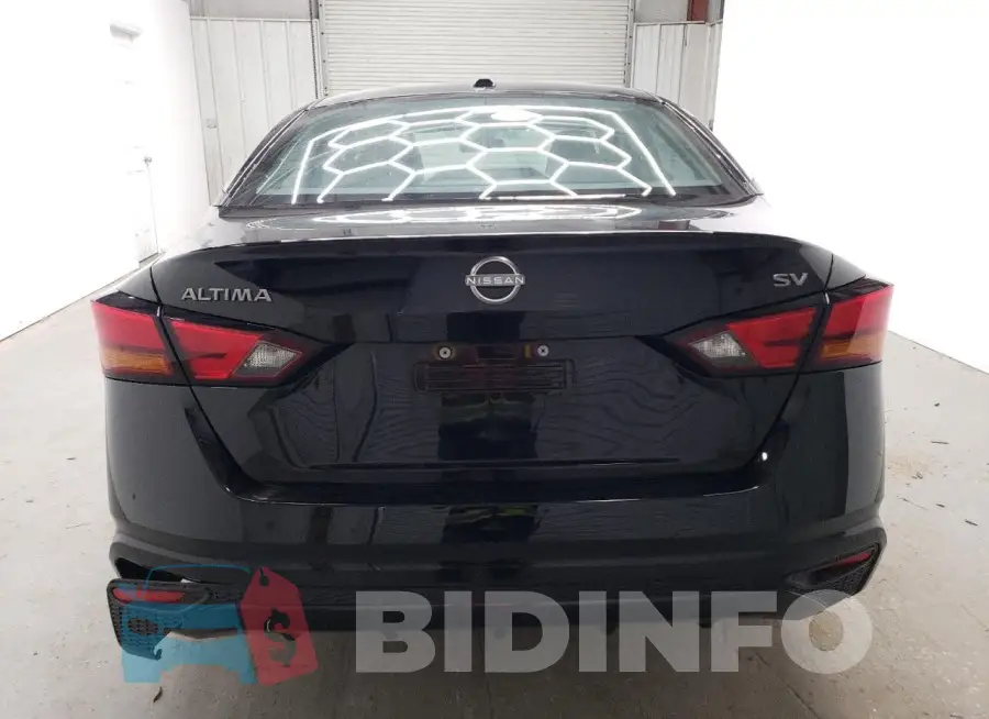 1N4BL4DV4RN350539 Photo# 6