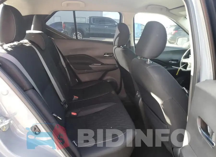 3N1CP5CV3PL535062 Photo# 11