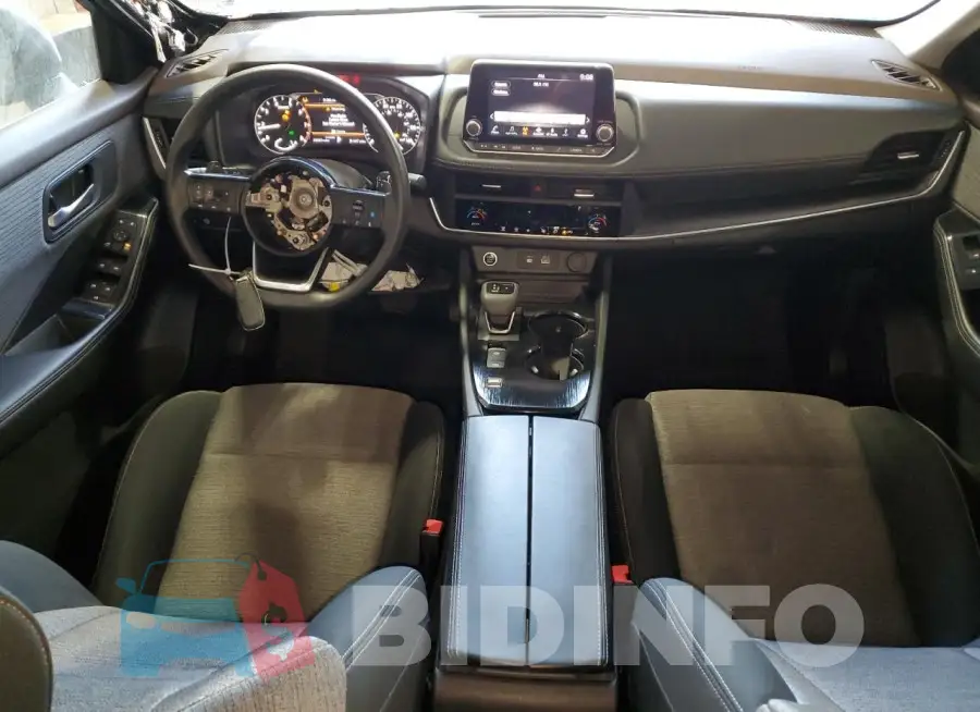 5N1BT3BA3PC845632 Photo# 8