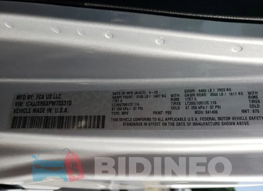 1C4JJXR6XPW703310 Photo# 14