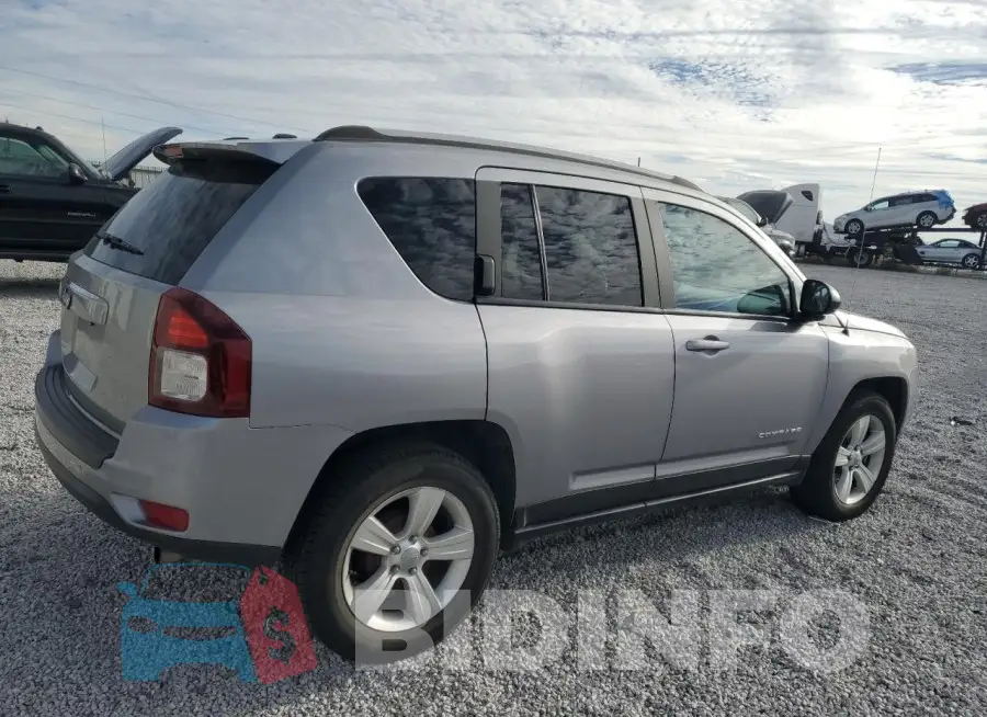 1C4NJCBA2HD123894 Photo# 3