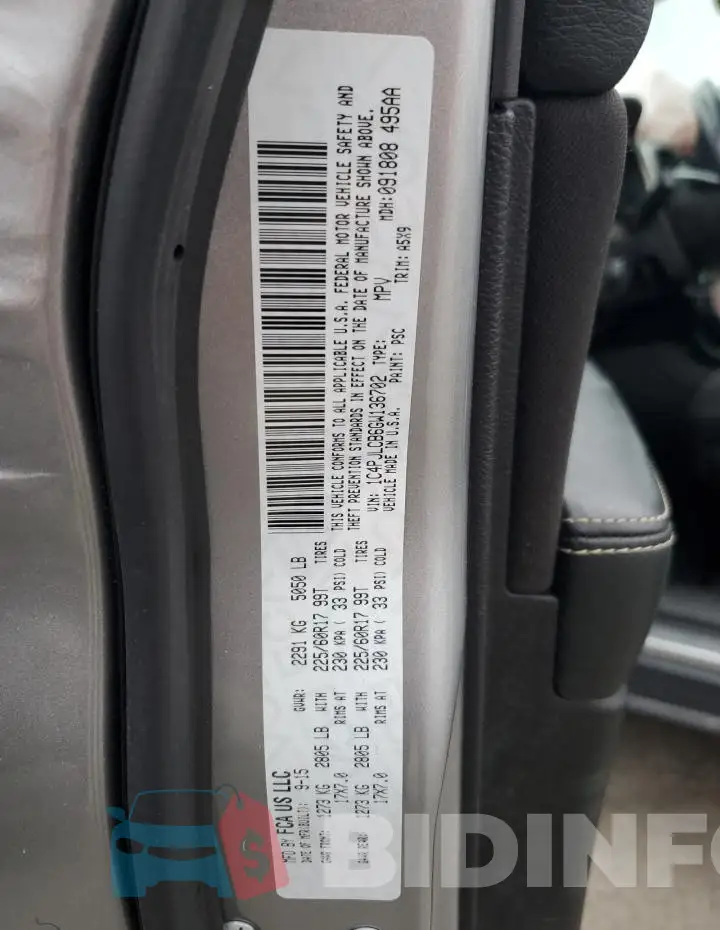 1C4PJLCB6GW136702 Photo# 13
