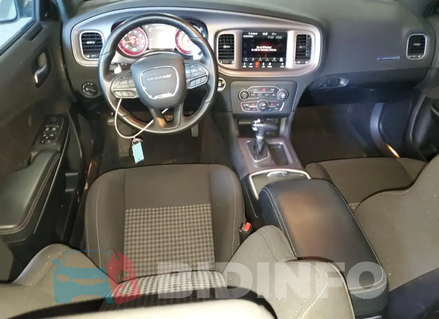 2C3CDXCT6PH550510 Photo# 8