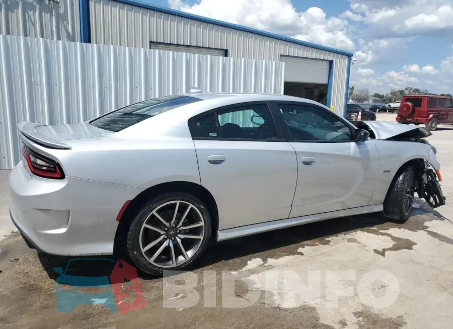 2C3CDXCT8PH568412 Photo# 3