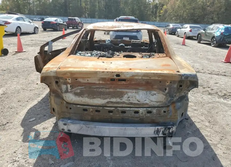 2C3CDXCT8PH579250 Photo# 6