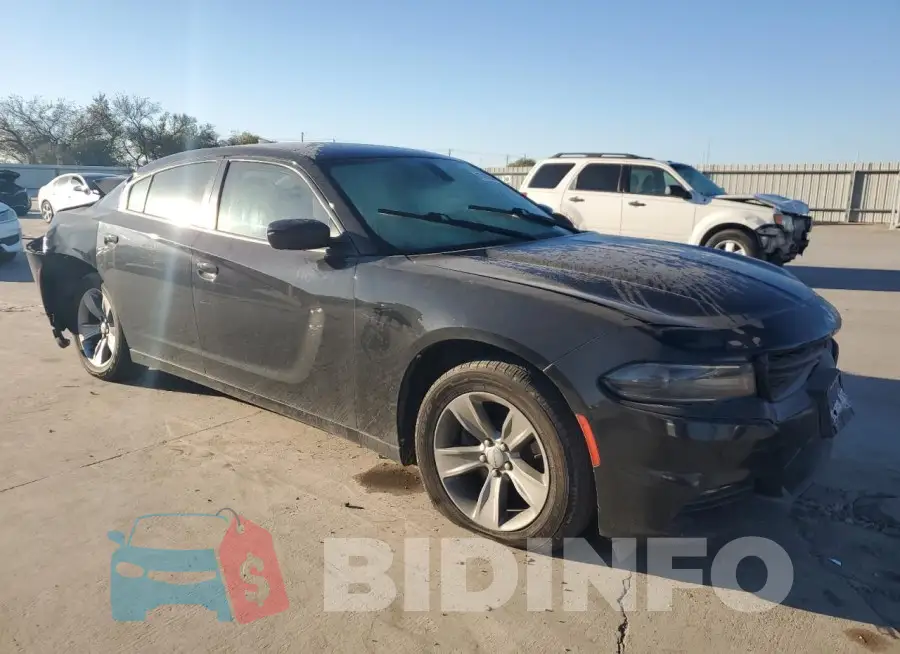 2C3CDXHG4HH571837 Photo# 4