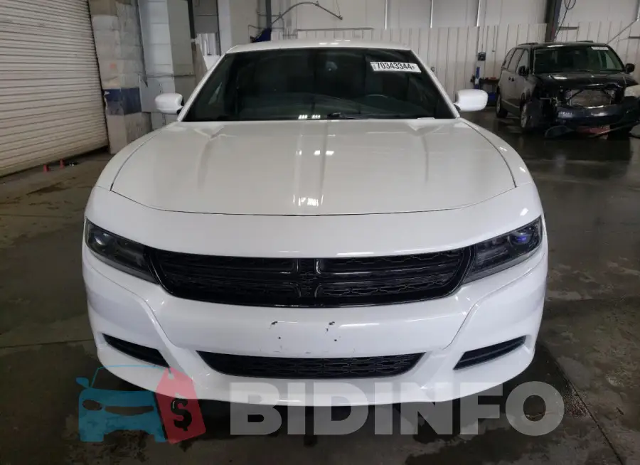 2C3CDXJG2GH294193 Photo# 5