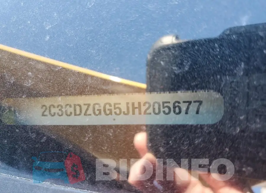 2C3CDZGG5JH205677 Photo# 13