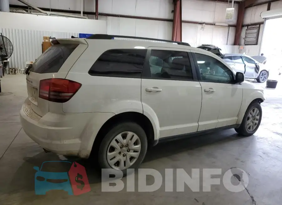 3C4PDCAB4HT517868 Photo# 3