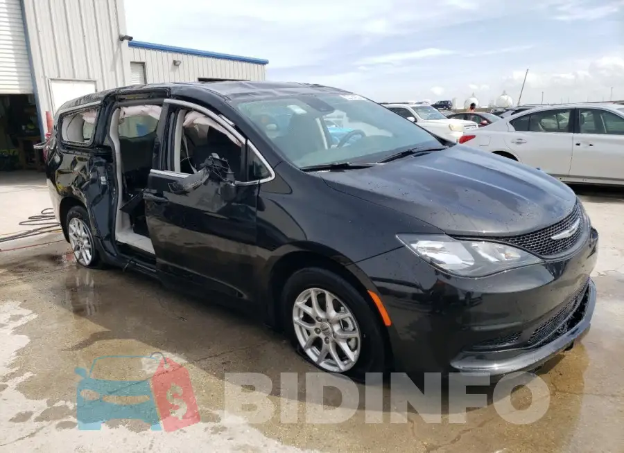 2C4RC1CGXPR596067 Photo# 4