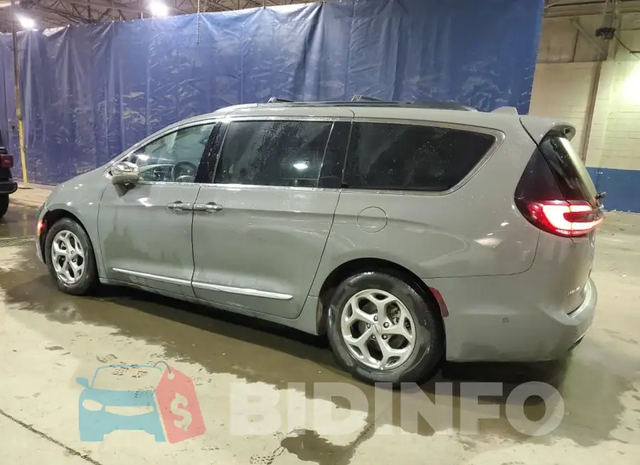 2C4RC1GG9NR157921 Photo# 2