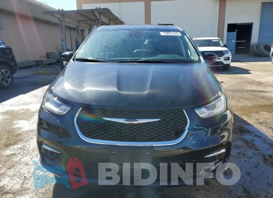 2C4RC1L75PR592282 Photo# 5