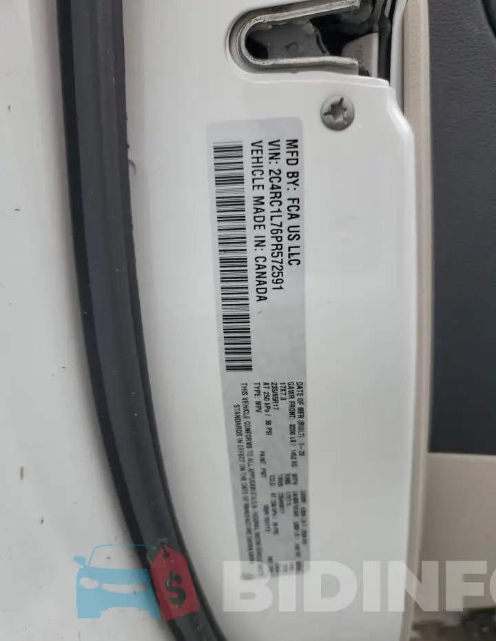2C4RC1L76PR572591 Photo# 14