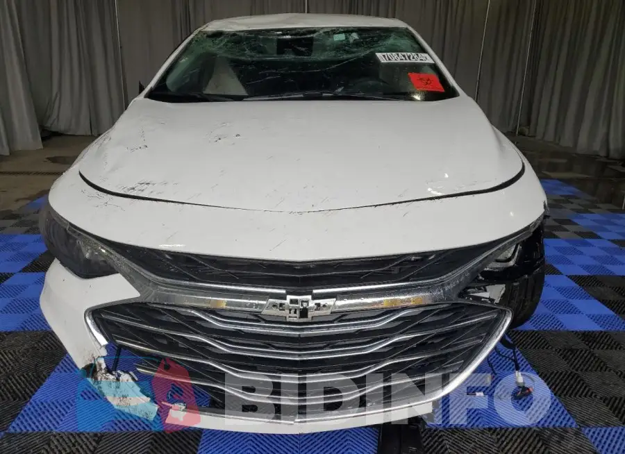 1G1ZD5ST3PF218918 Photo# 5