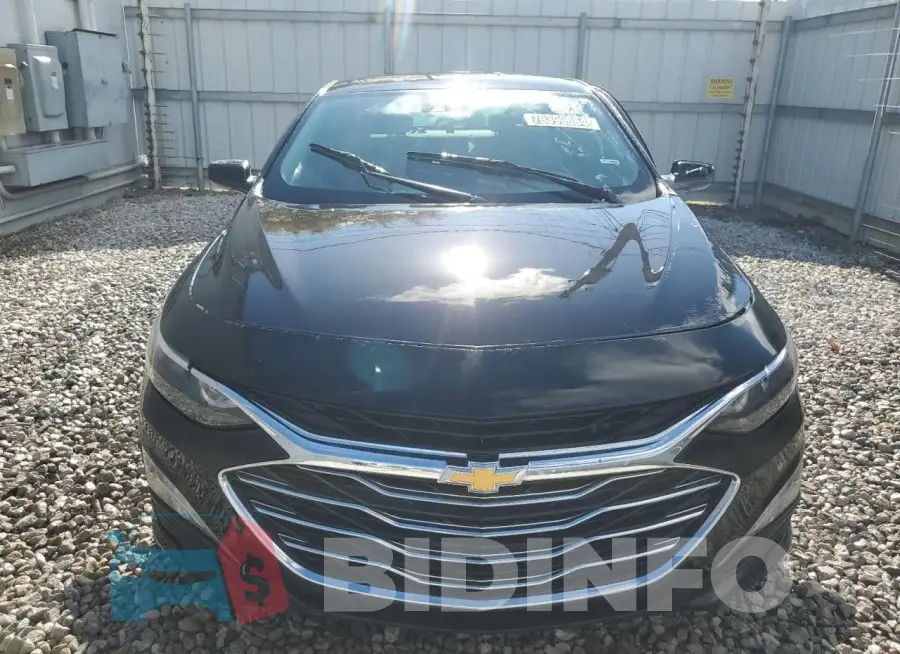 1G1ZD5ST3PF232995 Photo# 5