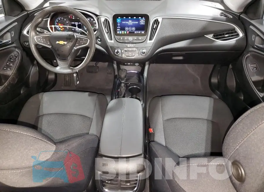 1G1ZD5ST9PF215697 Photo# 8
