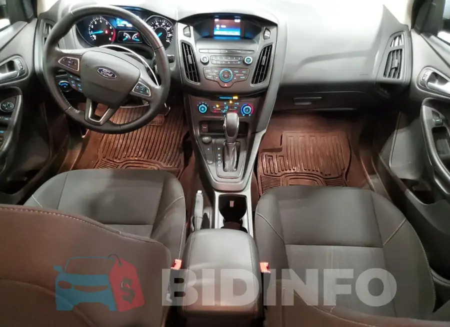 1FADP3F2XJL291927 Photo# 8
