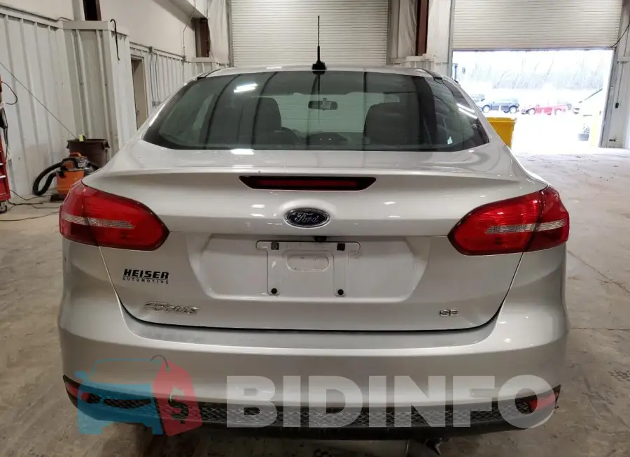1FADP3F2XJL291927 Photo# 6