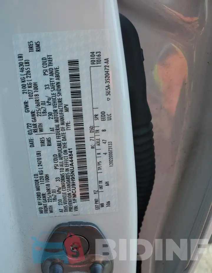 1FMCU9H95NUA44841 Photo# 14