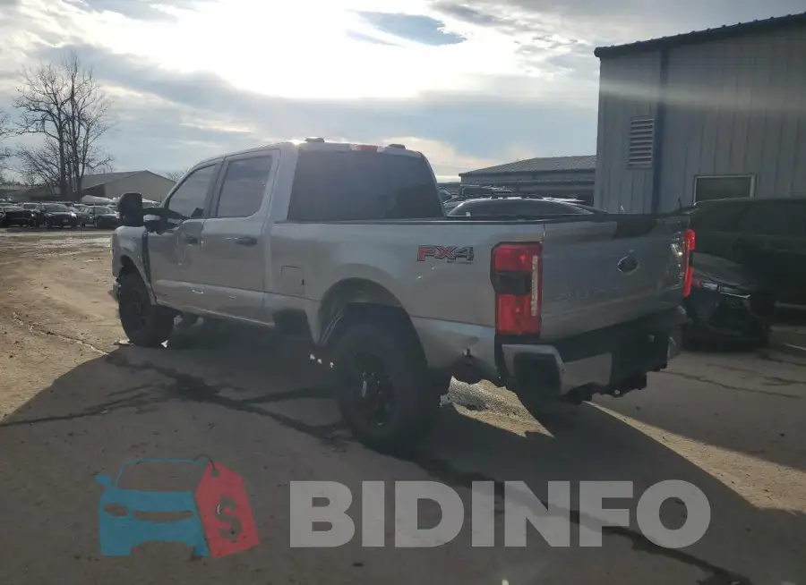 1FT8W2BT7PEE11414 Photo# 2