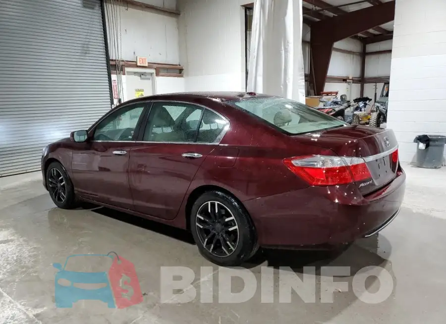 1HGCR2F83FA151821 Photo# 2