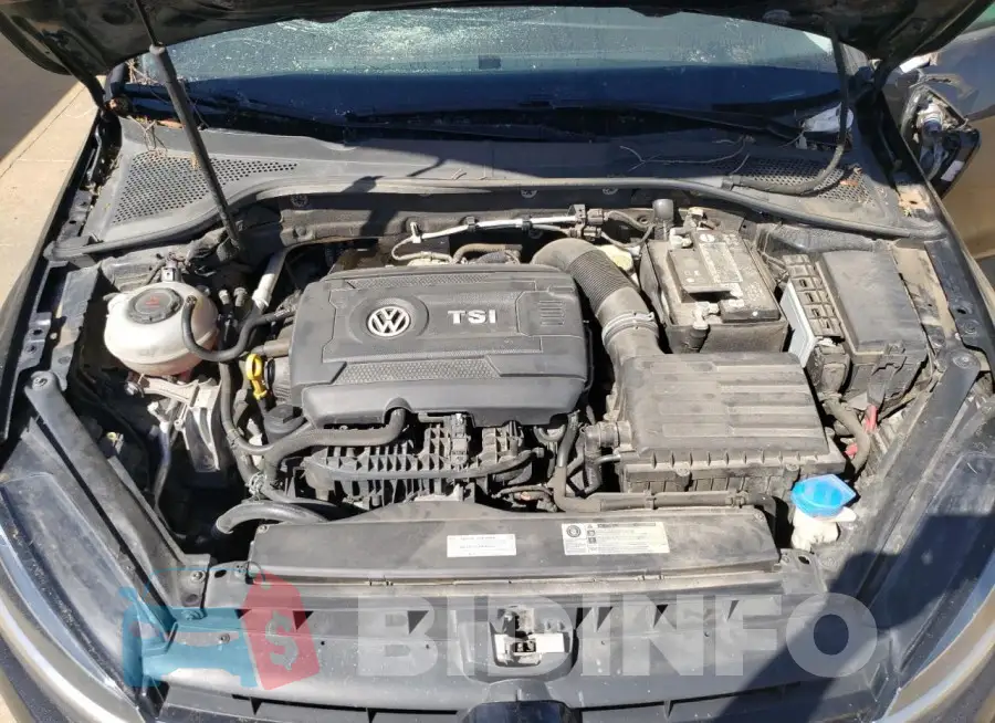 3VW217AU2JM767568 Photo# 11