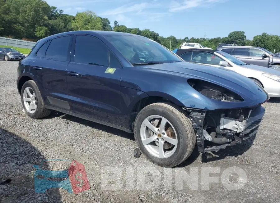 WP1AA2A52MLB14785 Photo# 4
